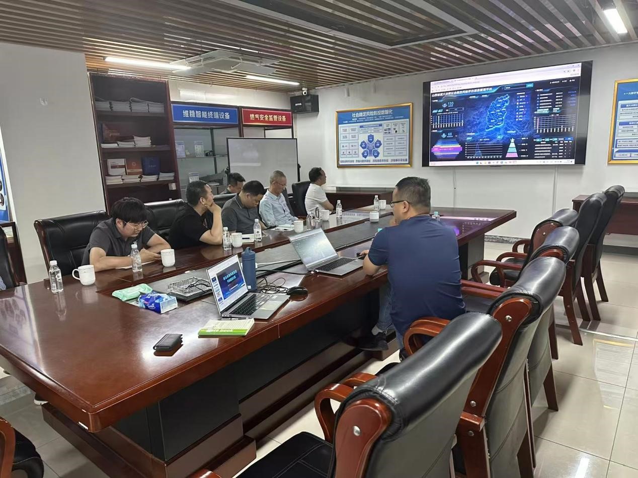 湖北省政法委領導蒞臨我司考察指導